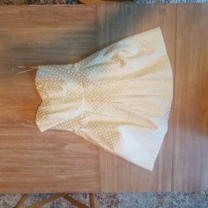 Alex + Alex Strapless mini dress NWOT